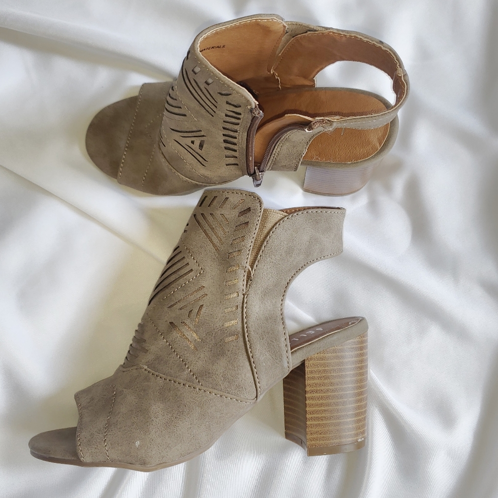 Jelly Pop Taupe Open Toe & Heel Shoe
